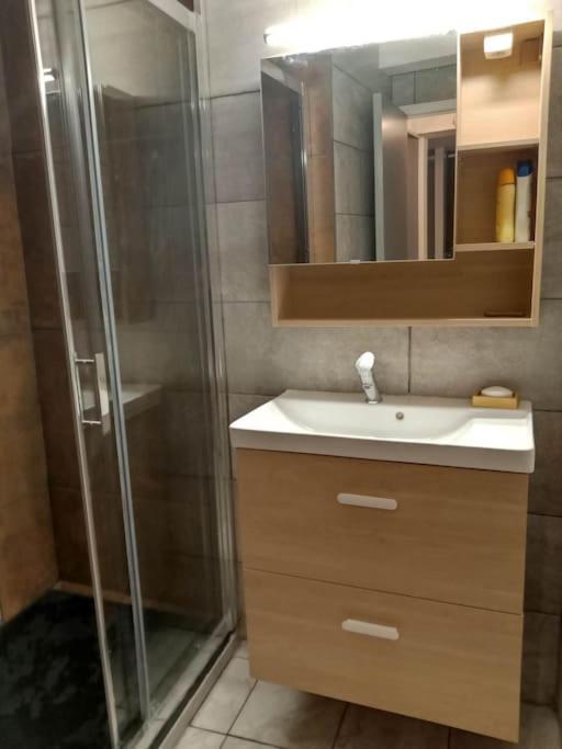 Gonnelles Appartement T3 Centre Ville Rdc D Agen Luaran gambar